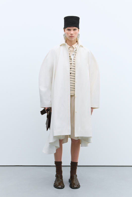 ASYMMETRIC TRENCH COAT WHITE