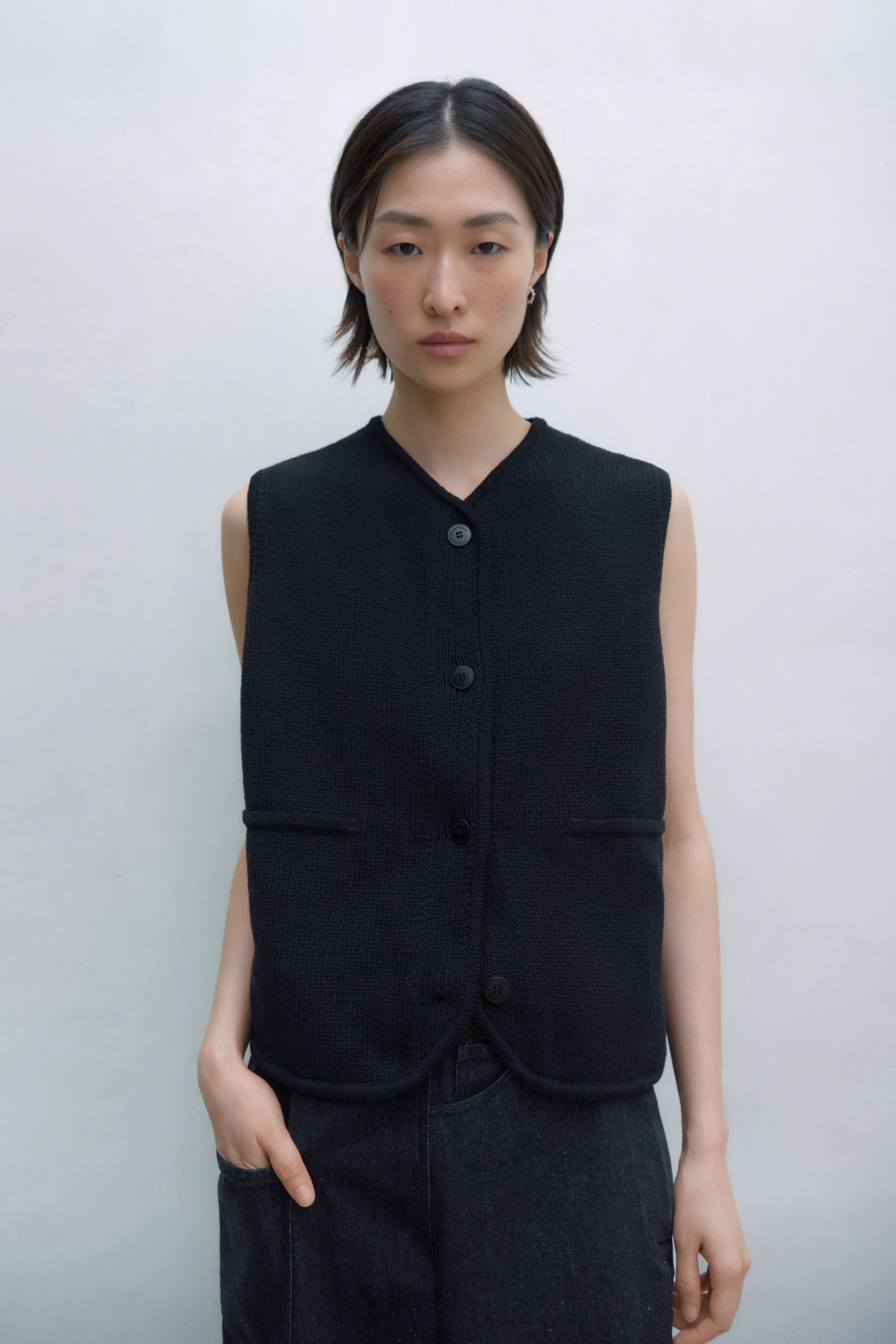 Black shop cotton waistcoat