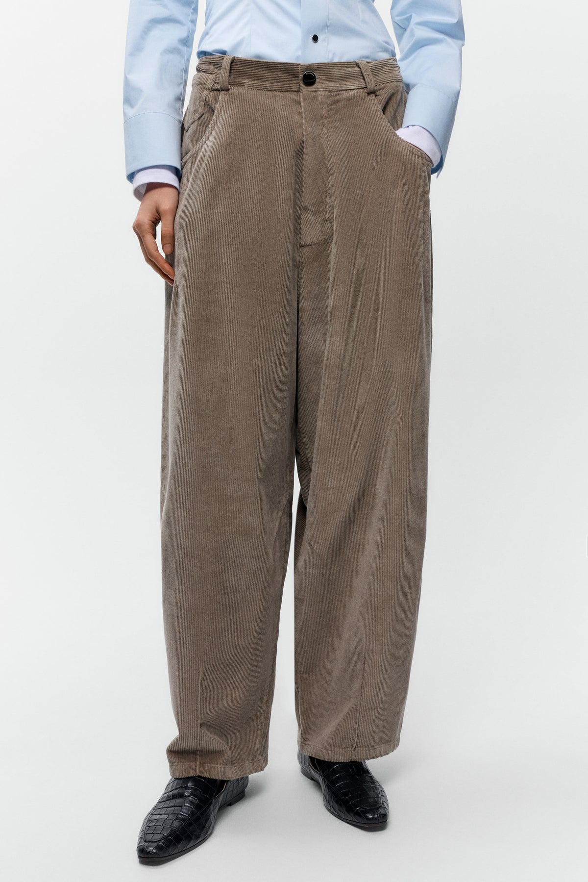 PANTALÓN BAGGY PANA image 2