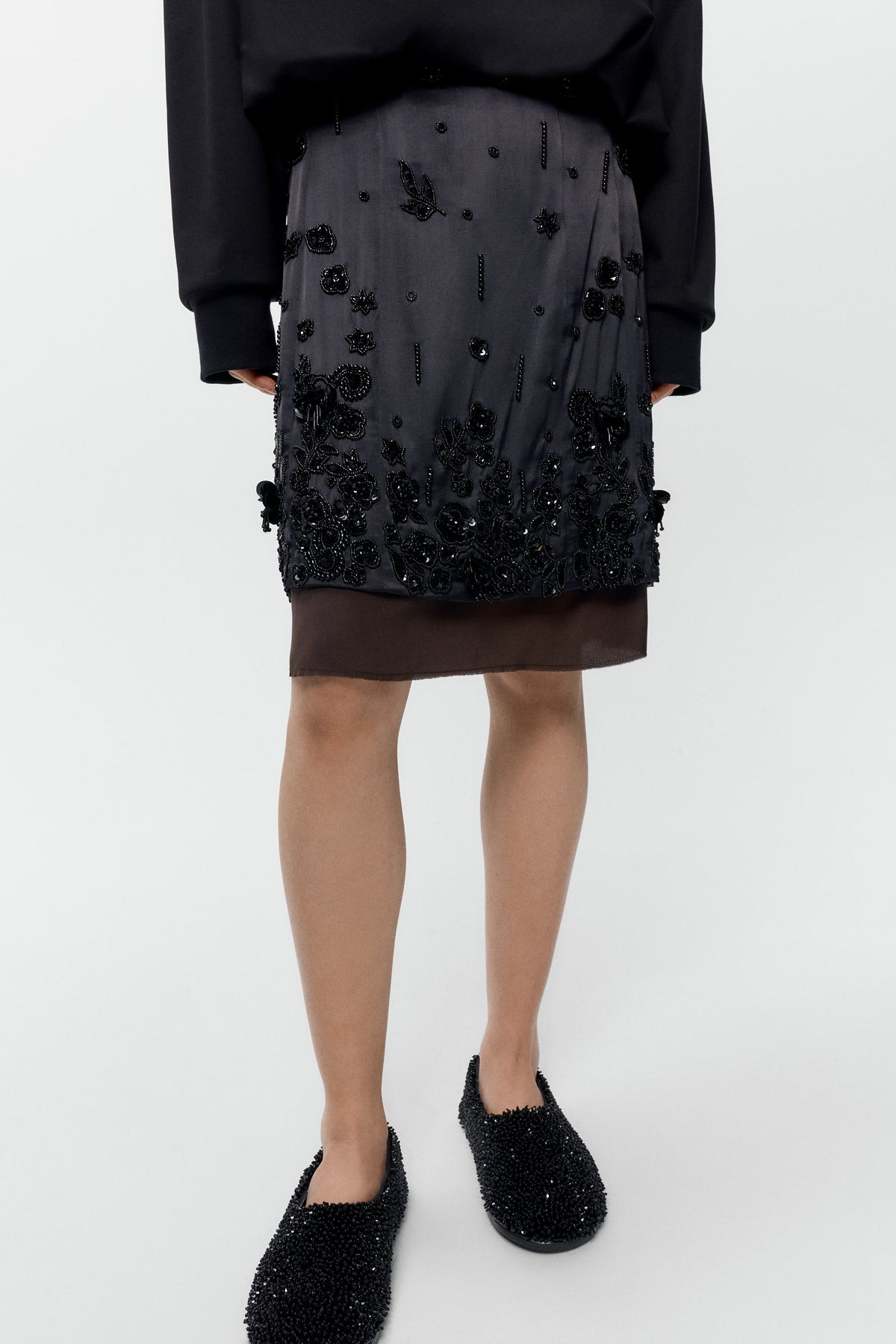 EMBELLISHED SKIRT image 2