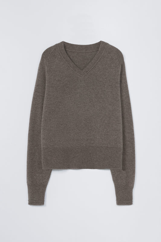CASHMERE V-NECK SWEATER