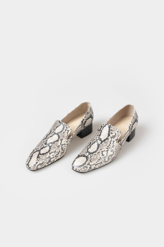 MOCASÍN TACÓN EFECTO SERPIENTE