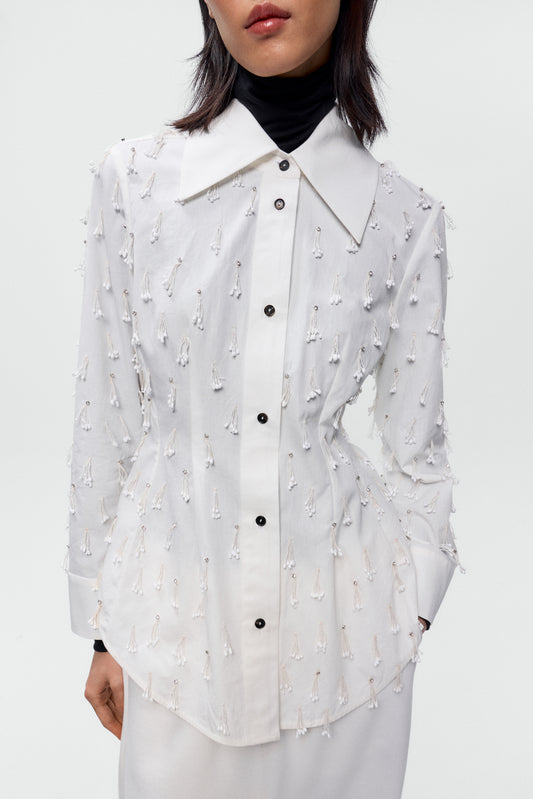 CAMISA PÉTALOS BORDADA