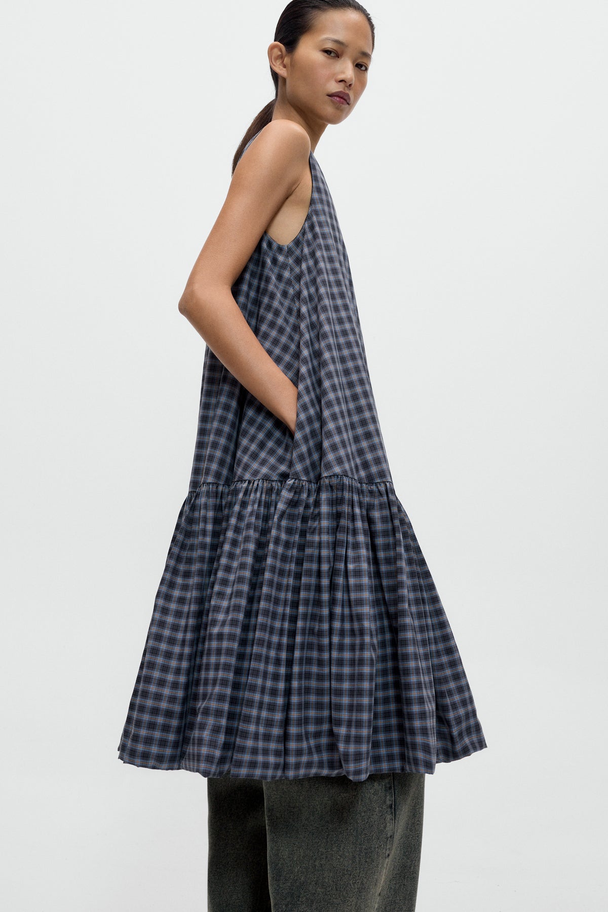 VESTIDO MAXI CUADROS image 4