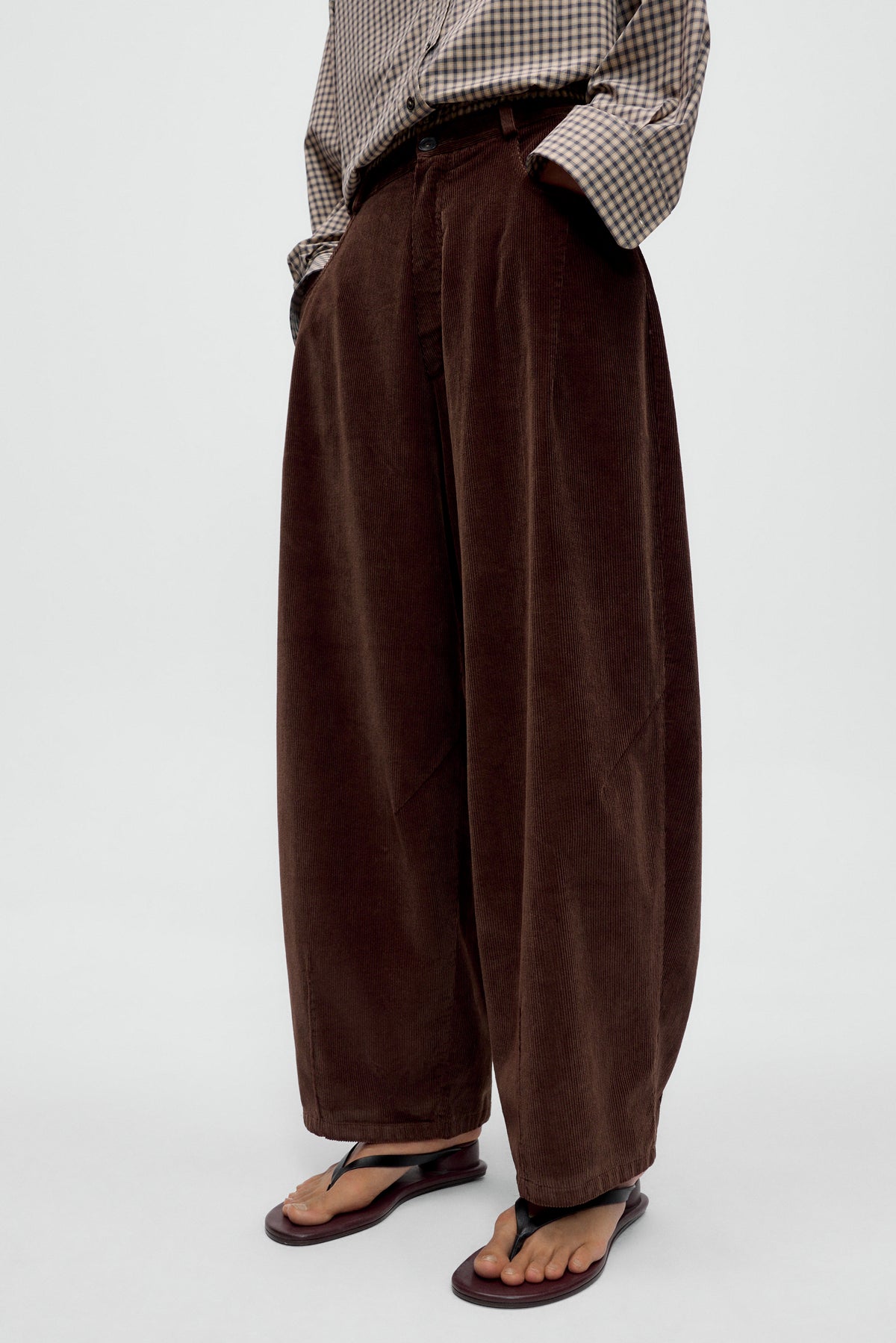 PANTALÓN BAGGY PANA image 2