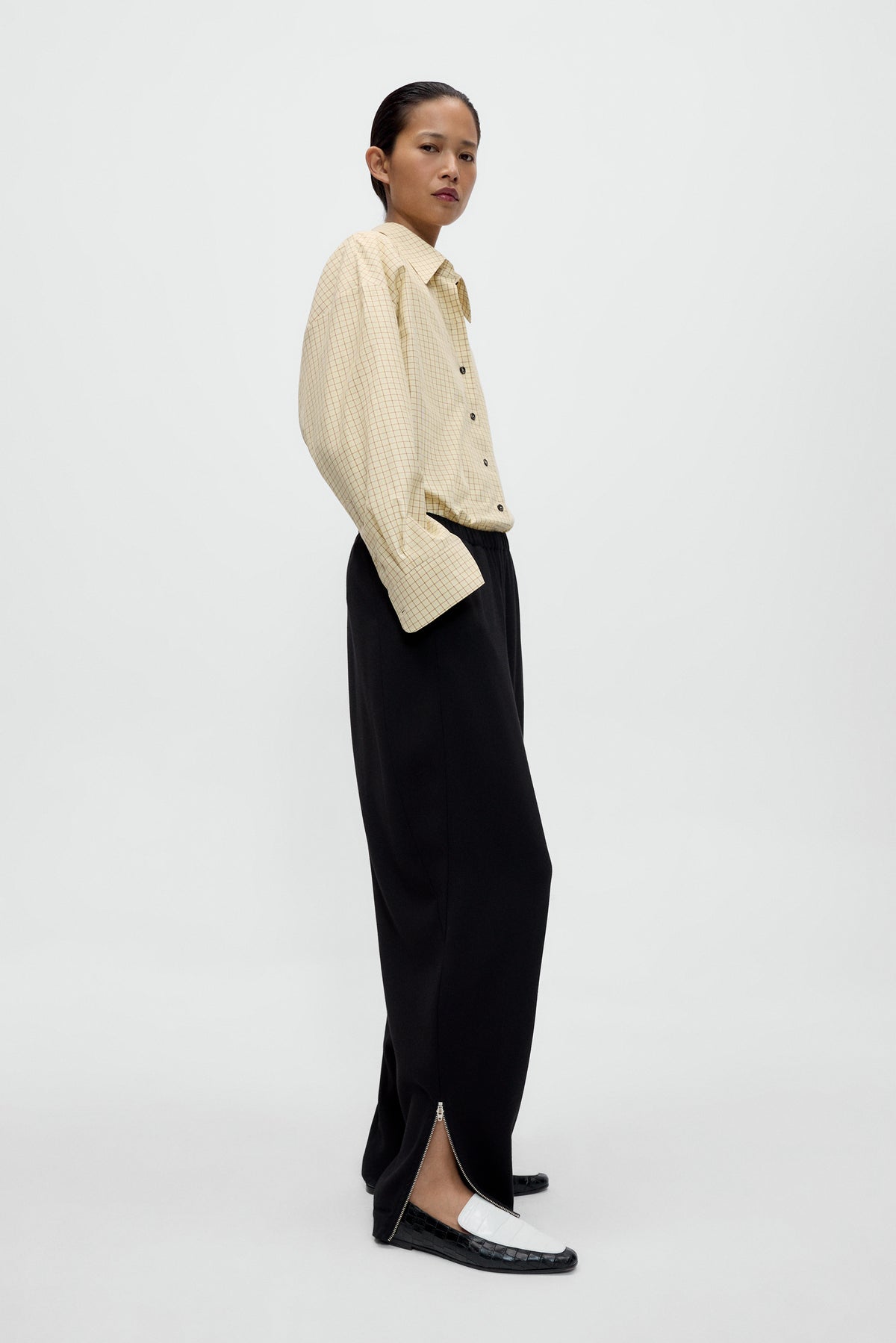 PANTALÓN RELAJADO CREMALLERAS image 4