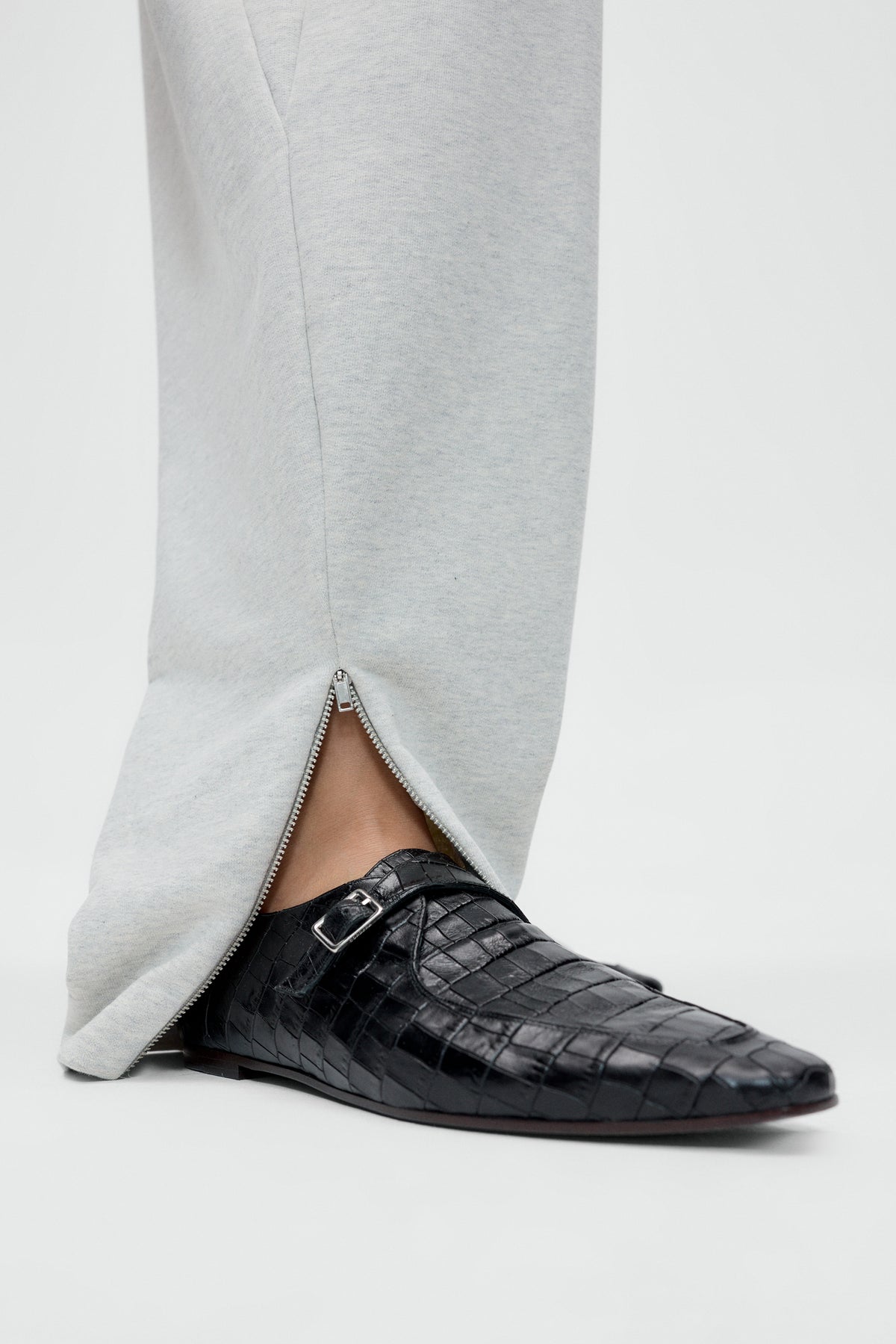 PANTALÓN RELAJADO CREMALLERAS image 5
