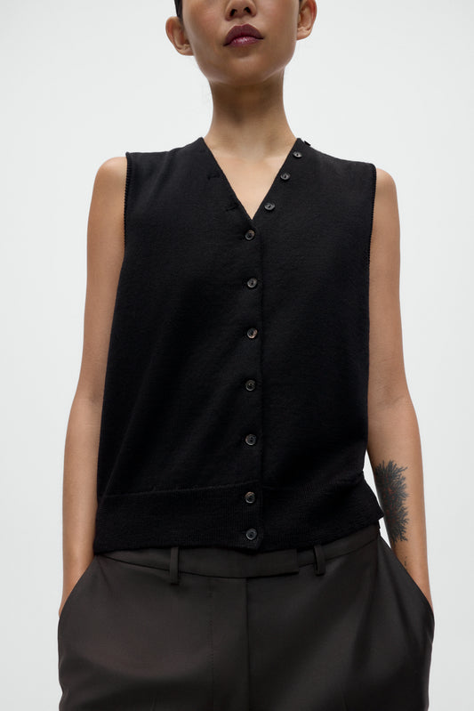 MERINO WOOL BUTTON WAISTCOAT