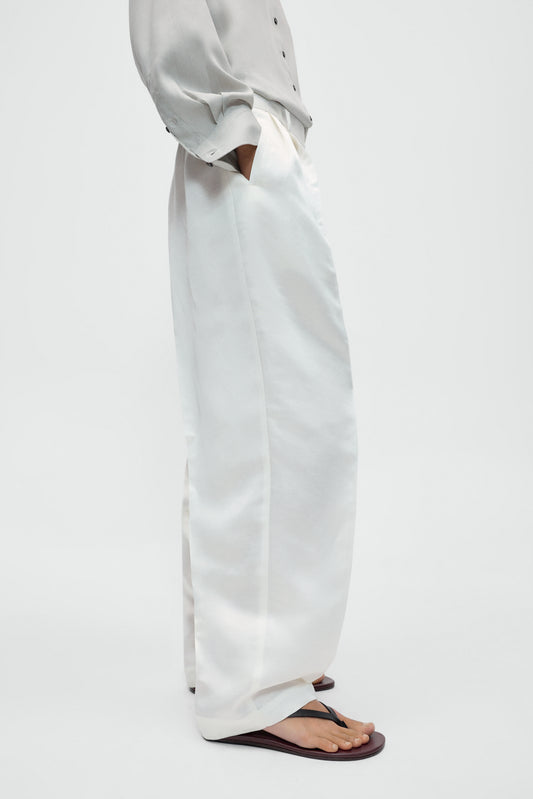 SATIN MASCULINE BARREL PANTS