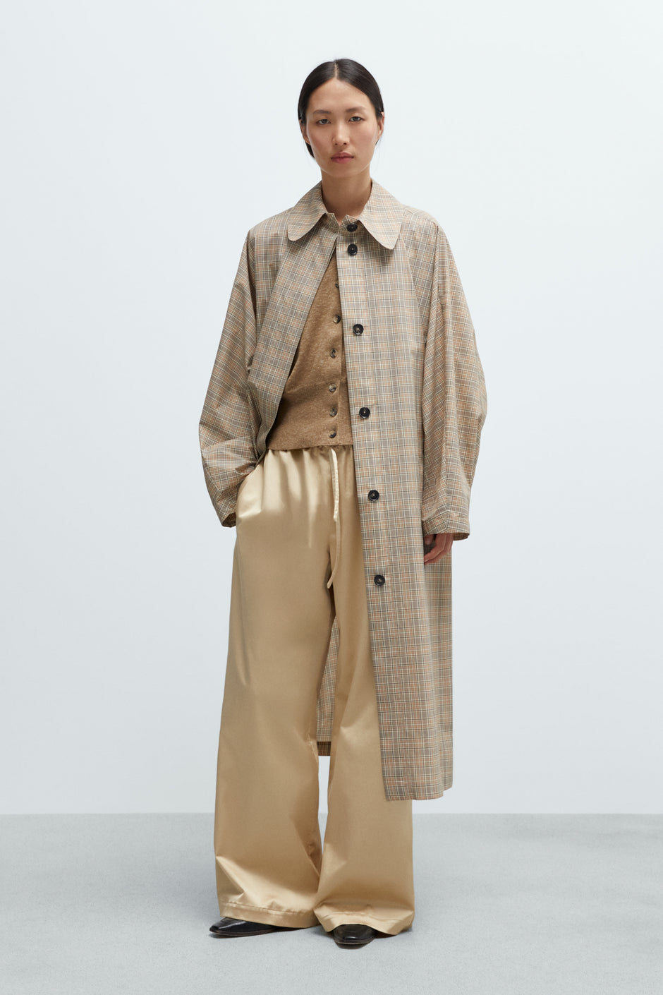 Cordera Batwing Trench in Vetiver