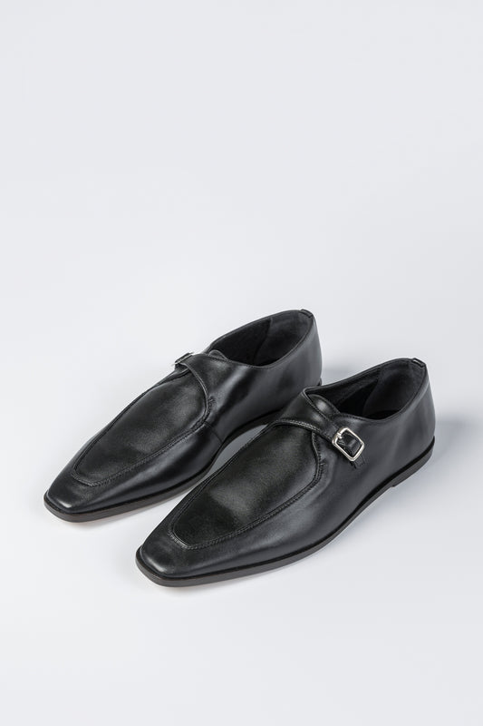 NILO POINTY LOAFER