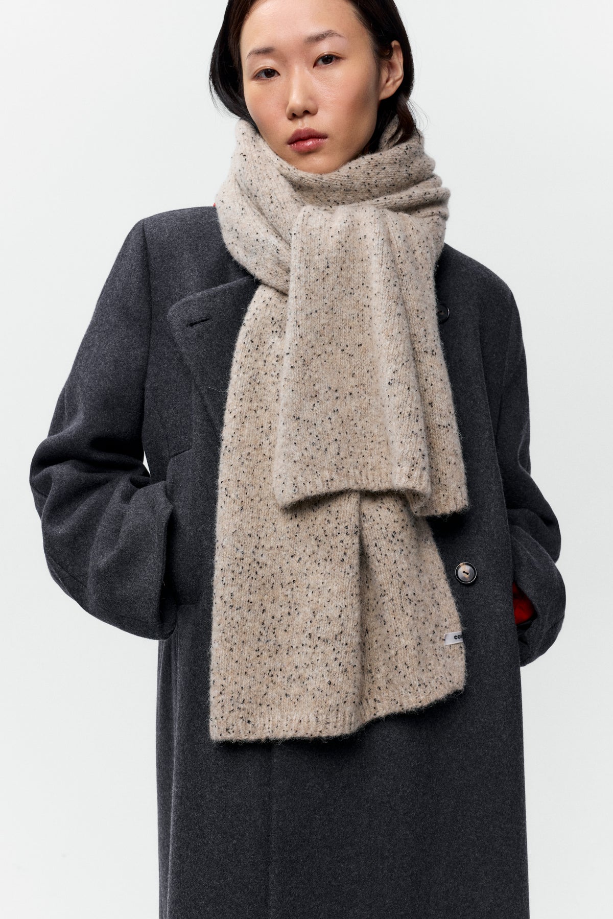 BUFANDA MAXI MOTEADA image 1