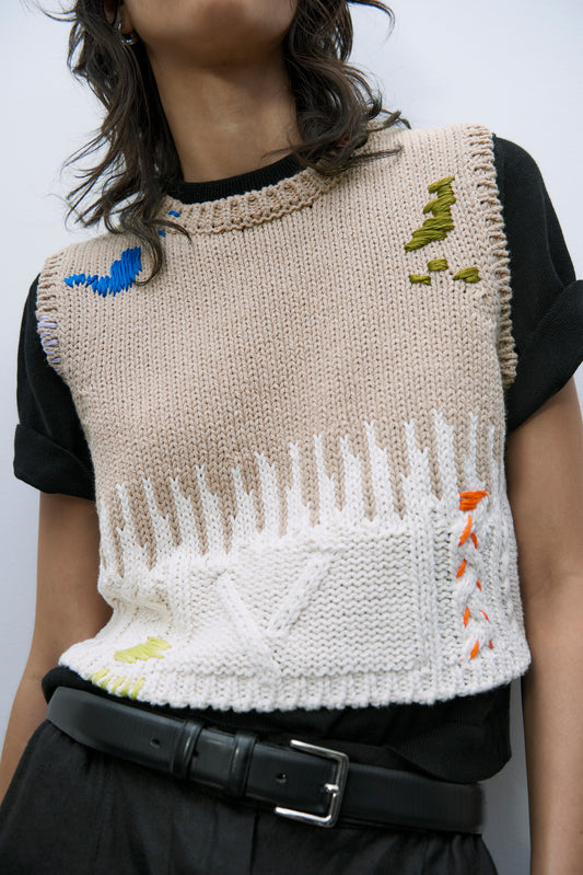 COTTON EMBROIDERED TOP