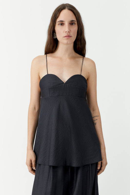 HEART-SHAPED TOP