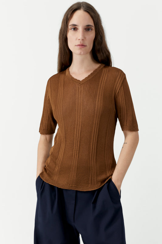 RIBBED KNIT T-SHIRT