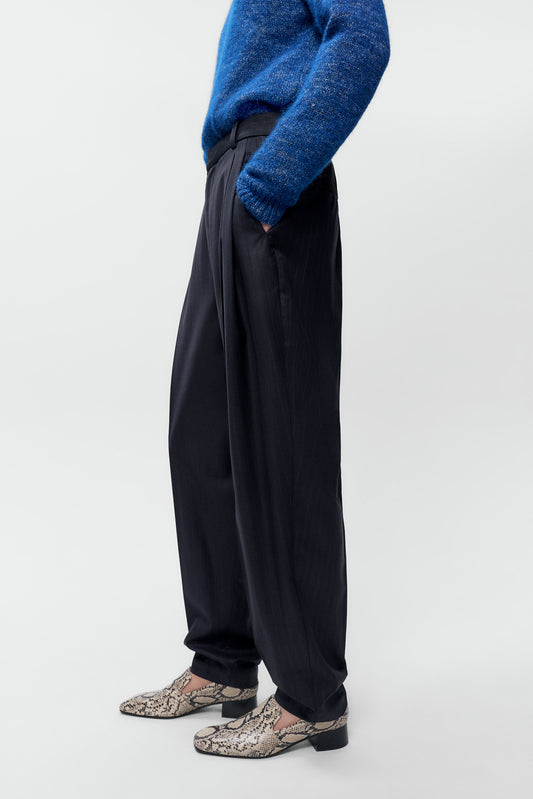 PANTALÓN CARROT RAYA DIPLOMÁTICA